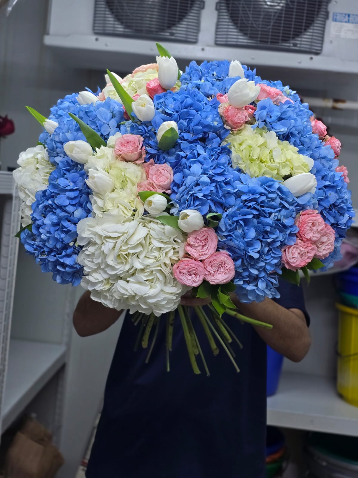 Blue & Blush Luxury Bouquet